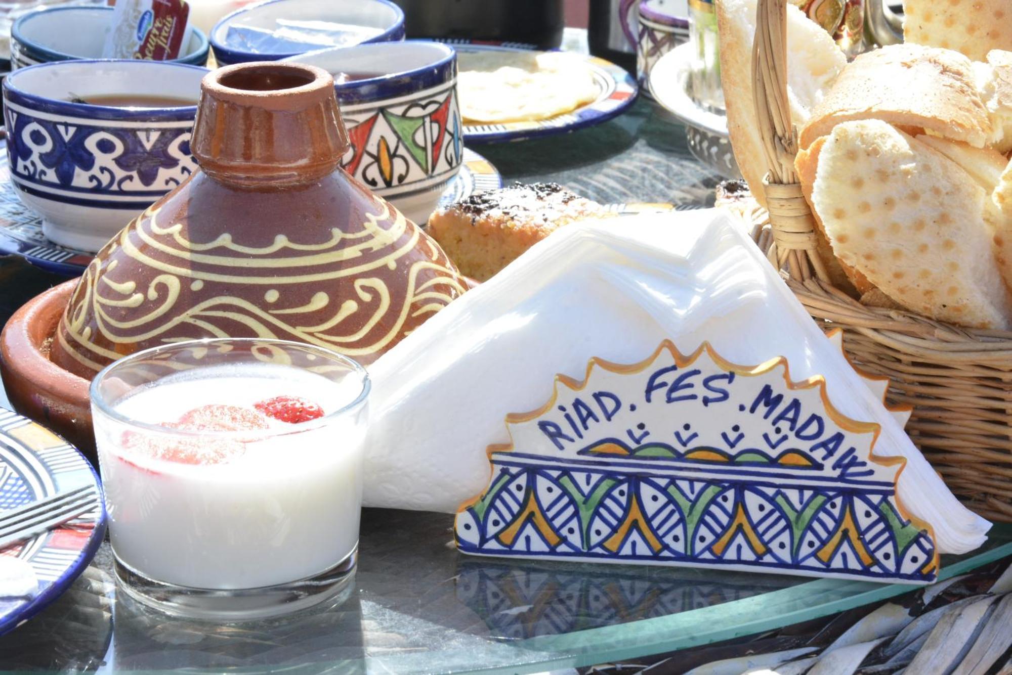 Riad Fes Madaw Buitenkant foto